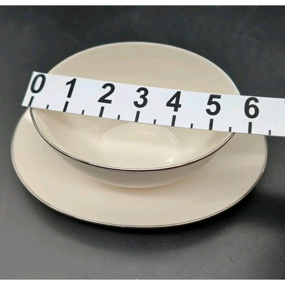 Noritake Bone China Fremont Gravy Boat Attached Underplate White Platinum Trim